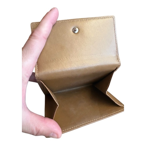 Louis Vuitton Vernis Wallet - Picture 3 of 10